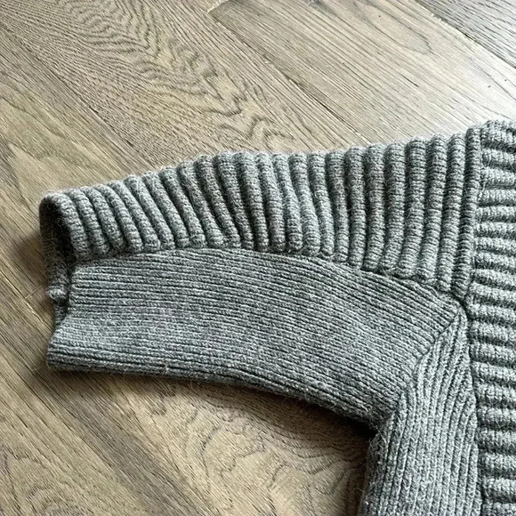 Kontatto | Grey chunky knit long cardigan sweater with wool and alpaca - Picture 12 of 13